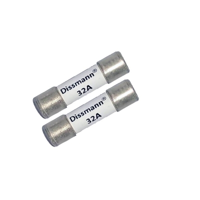 O fusível branco 10 x 38 para o banco do poder 100 ampères avaliou 1000VDC atual