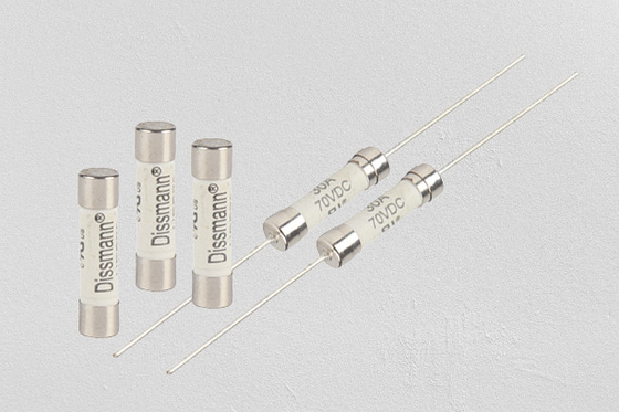 A retardação de tempo o módulo de comunicação que de 5G funde 50A avaliou o material cerâmico atual